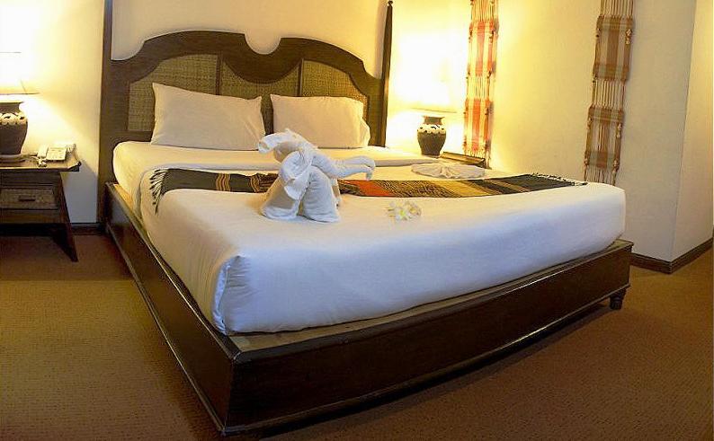 פאטאיה Phuphaya Resort חדר תמונה