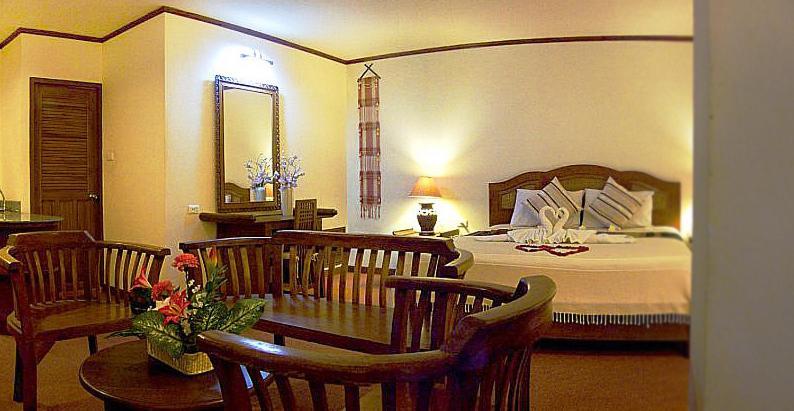 פאטאיה Phuphaya Resort חדר תמונה