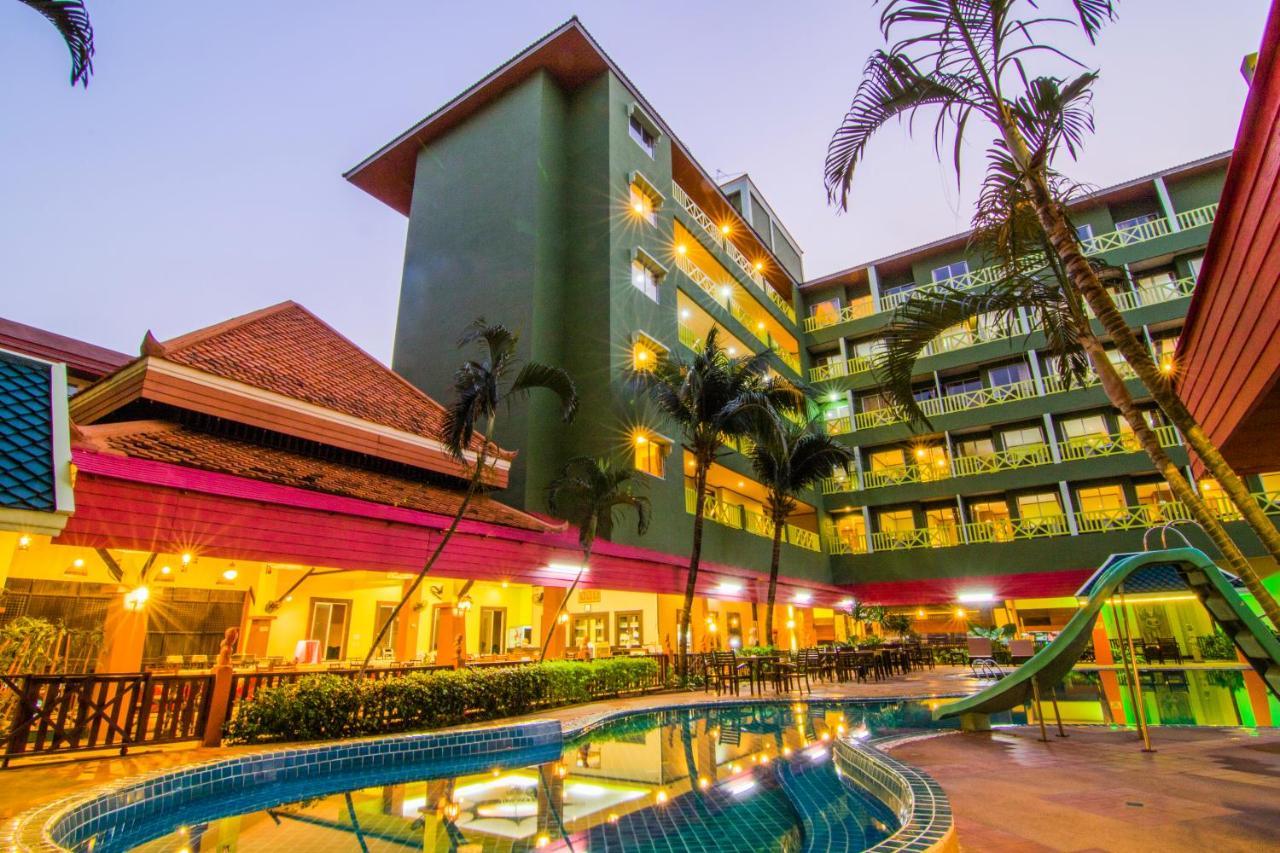 פאטאיה Phuphaya Resort מראה חיצוני תמונה