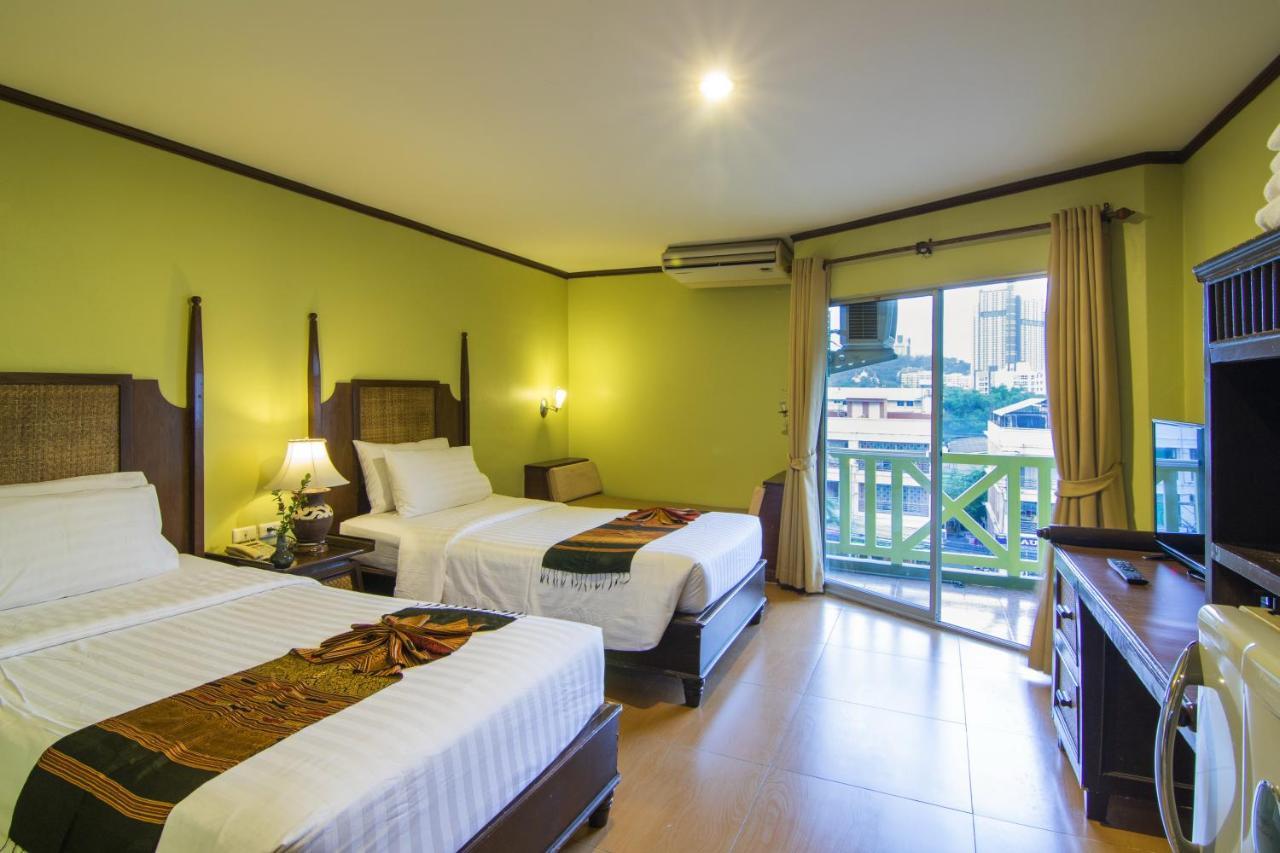 פאטאיה Phuphaya Resort מראה חיצוני תמונה